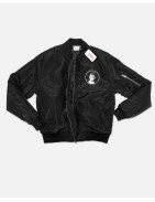 RENEWAL VINTAGE_ Bomber satinada "Cry Baby" de Forever Twentyone