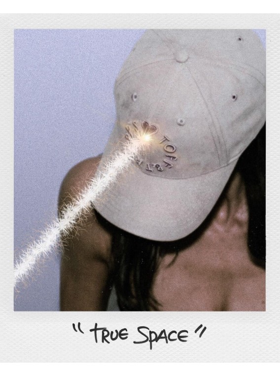 Gorra Gris "True Space"