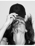 Gorra Negra "Dark Side"