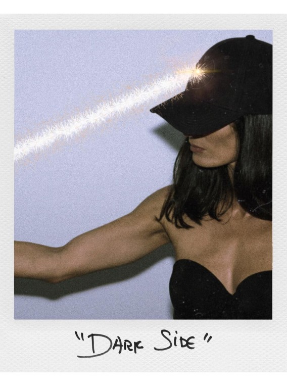 Gorra Negra "Dark Side"