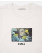 Camiseta Unisex Cruda "Oh! Romeo" ©Romeo y Julieta